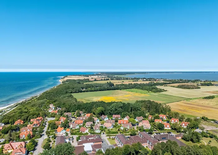 Dom wakacyjny Ferienhaussiedlung Strandperlen Buchenhof 5b Wustrow (Fischland)